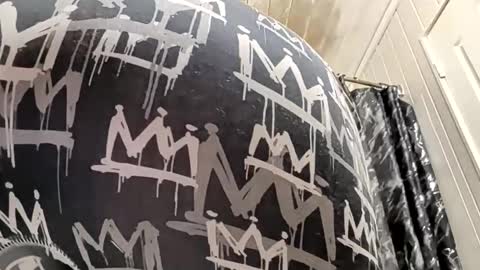 Arin online show from April 17, 7:22 am