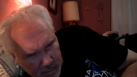 seanstiffy3916 online show from December 23, 2:40 am