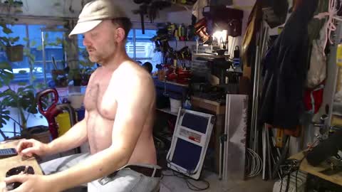 Seattlemanwhore online show from May 22, 2:02 pm