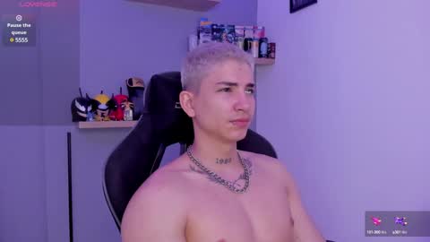 Sebastin online show from December 8, 2:30 pm