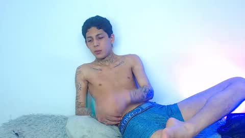  CAMILA Y SEBASTIAN online show from January 8, 7:36 am