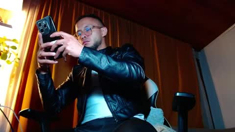 Sebastian online show from June 7, 9:47 am
