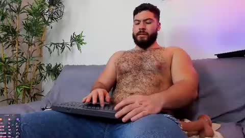Instagram jeanpaulfit  online show from July 30, 10:54 pm
