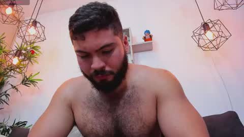 Instagram jeanpaulfit  online show from April 21, 1:42 am