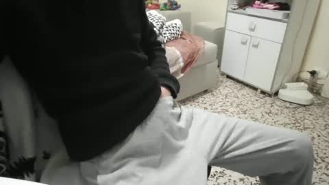 Snapshot of sebseb71 chatting on December 29, 2:42 pm sebseb71 online show from December 29, 2:42 pm