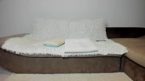 Bee online show from February 13, 4:27 am