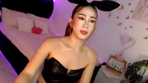 Vanessa online show from March 21, 12:05 am