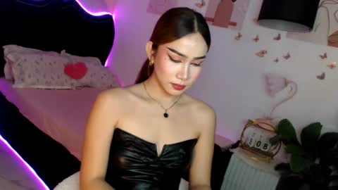 Vanessa online show from May 7, 10:27 pm