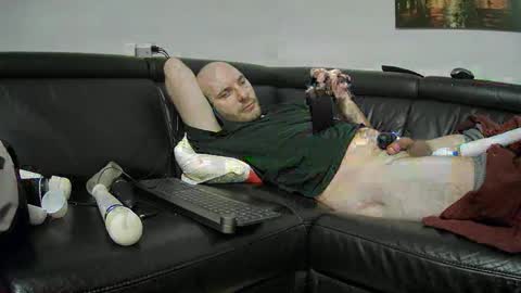 Sebastian online show from January 8, 5:59 am