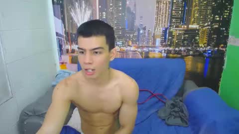 Seigfried online show from February 18, 9:42 pm