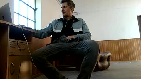 Grade2 online show from November 5, 10:39 am