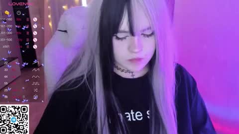 Selena  online show from March 5, 11:08 am