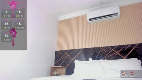 Selena online show from April 24, 2:46 am