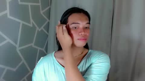 Selena online show from March 6, 2:32 am