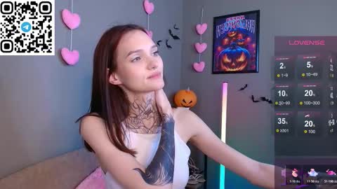 Selena online show from November 1, 3:28 am