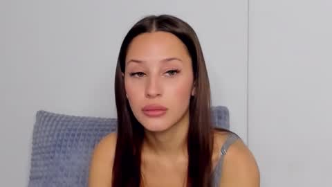 Selena online show from November 10, 9:56 am