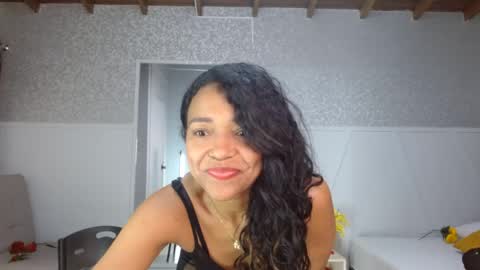 Selene online show from April 16, 8:09 pm