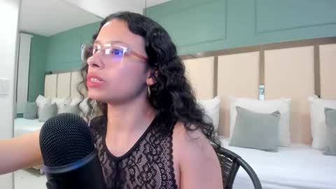 Selene Rousse  online show from September 19, 3:21 am