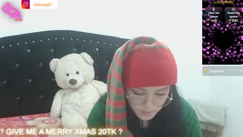 Selene G  online show from December 4, 11:08 pm