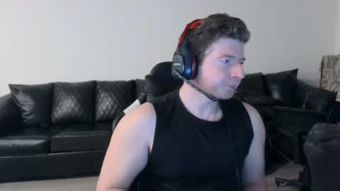 selfmademax579471 online show from December 21, 3:14 am