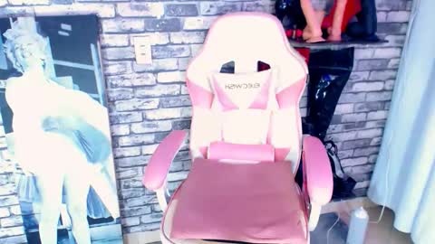 Miss Nicole online show from February 27, 4:38 am