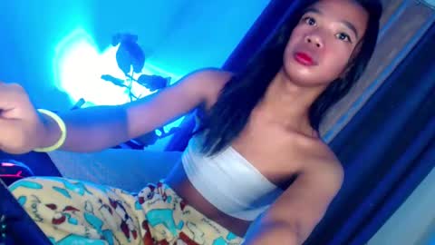 Snapshot of selfsuckercum69 chatting on February 15, 1:42 am Jessy online show from February 15, 1:42 am
