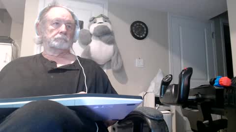 selkie2s online show from July 7, 1:40 am