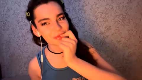 selmalupercio online show from July 4, 9:18 pm