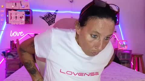 Snapshot of selvaggia_del_caribe chatting on January 27, 8:49 pm Selvaggia Del Caribe online show from January 27, 8:49 pm