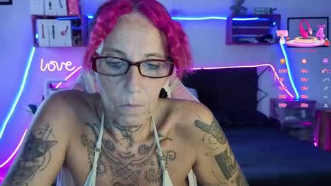 Snapshot of selvaggia_del_caribe chatting on October 16, 6:51 pm Selvaggia Del Caribe online show from October 16, 6:51 pm