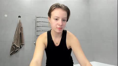 Ami online show from October 31, 10:48 am