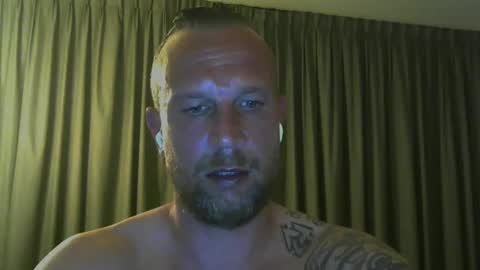 sence08 online show from April 10, 12:05 am