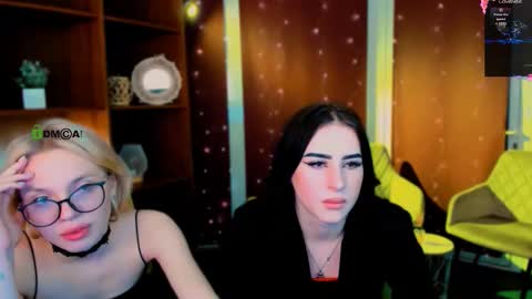 Sendi online show from March 11, 8:45 pm