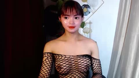 sensational_yeng online show from March 6, 7:02 pm