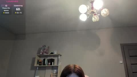 Mary Cherry online show from December 3, 8:26 am