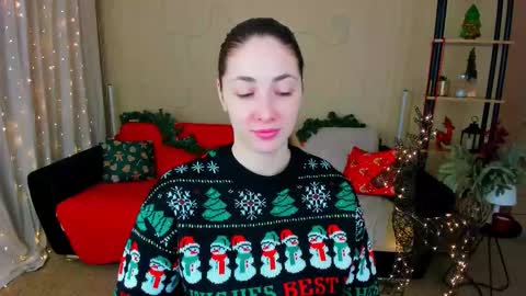 sensitiveheartt online show from December 17, 11:17 am