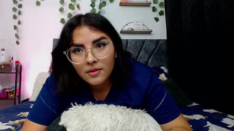 Camille and sophie online show from January 22, 5:59 am