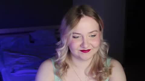 Ilona online show from June 1, 11:39 pm