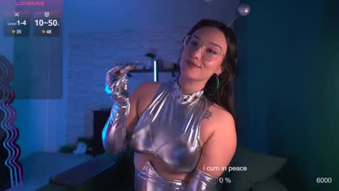 Jasmine online show from March 12, 6:22 pm