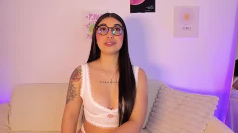 sensualhaven_ online show from April 4, 12:17 am