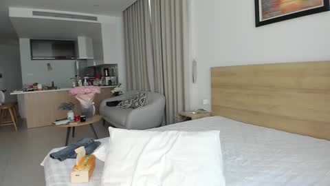 Aya online show from December 31, 3:34 am