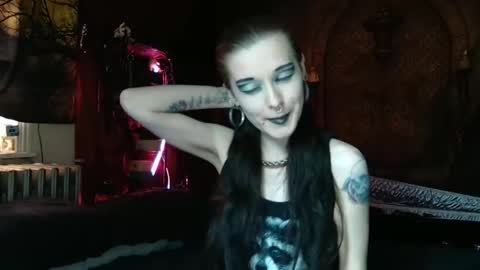Seraphin Munster online show from May 21, 6:36 pm
