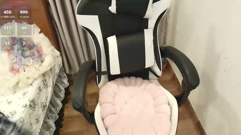 Serena online show from March 13, 11:35 am