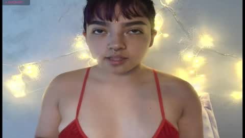 serena_rose_rs online show from November 12, 8:44 pm