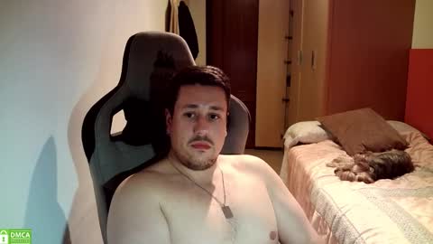 Snapshot of sergio95n chatting on October 12, 8:21 pm Pollos online show from October 12, 8:21 pm