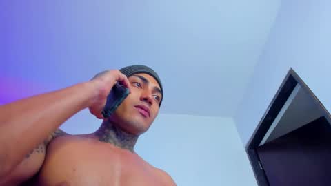 Snapshot of sergio__ferrer chatting on October 8, 4:35 pm sergio__ferrer online show from October 8, 4:35 pm