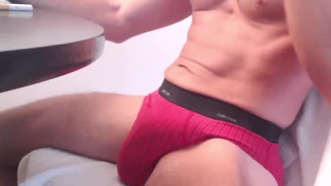 Snapshot of sergio_ch chatting on October 14, 3:09 am sergio_ch online show from October 14, 3:09 am