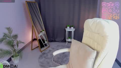 Serinella online show from March 3, 12:23 pm