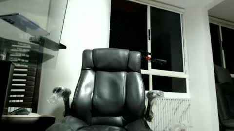 hetero serio discreto online show from June 21, 12:17 am