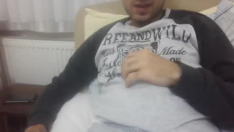 sero98313230 online show from December 3, 7:06 pm